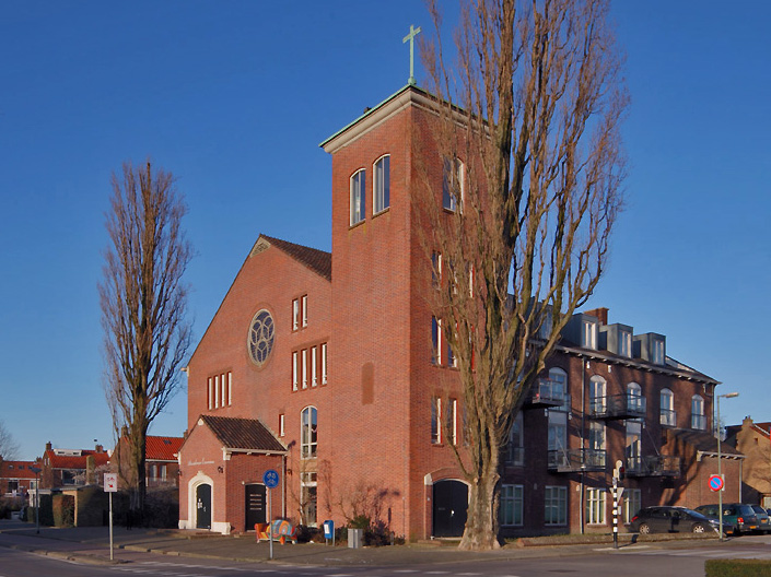 Prachtige Appartementen in oude Emmauskerk Vlaardingen